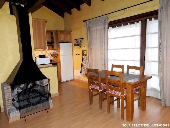 Apartamento de vacaciones para 4 personas, con vistas y balcón - 1