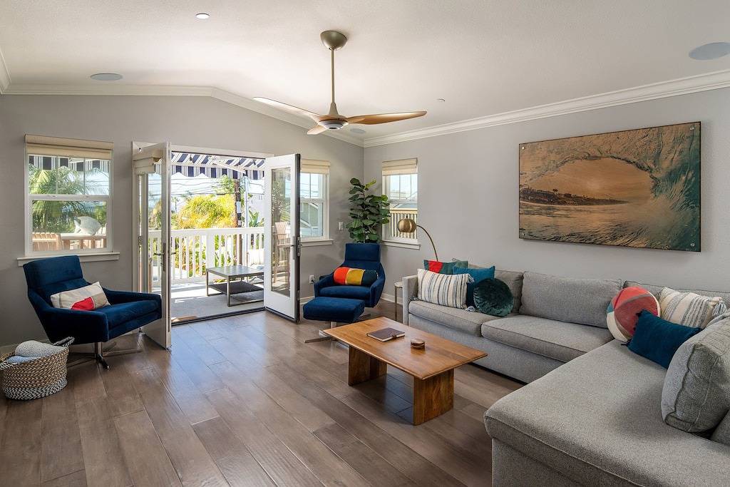 Montgomery \"North\" - Ocean views with a short walk everywhere with beach gear! in Encinitas, San Diego County