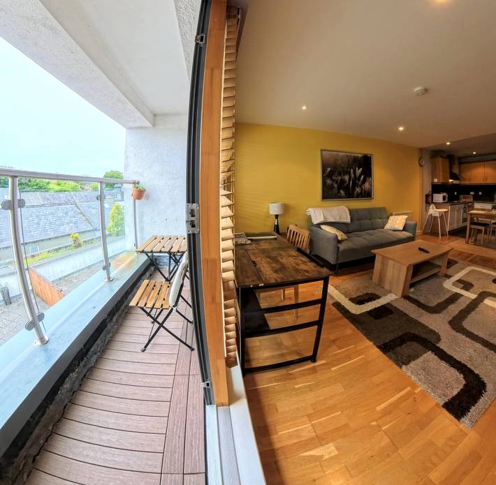 Holiday rental for 3 people, with balcony in Clifden