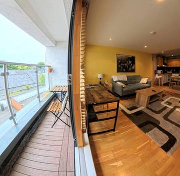 Gîte pour 3 personnes, avec balcon à Clifden