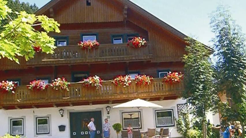 Ferienwohnung für 4 Personen, mit Garten und Balkon in Stall