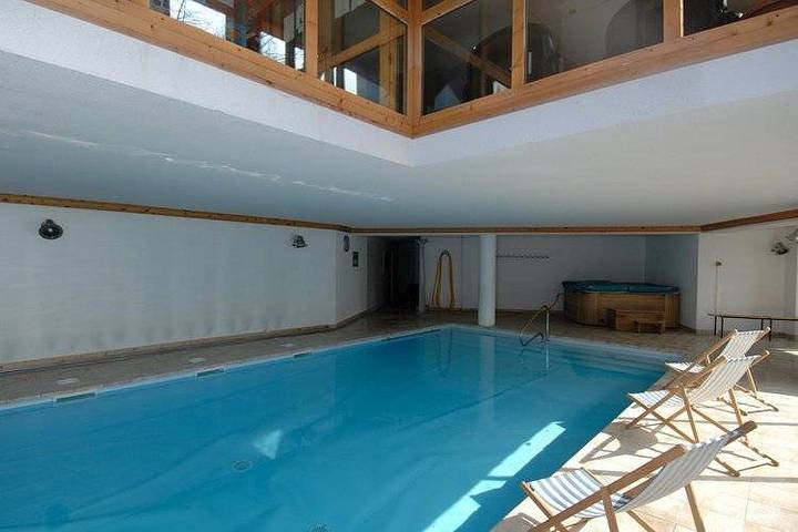 Location de vacances pour 6 personnes, avec Balcon/Terrasse ainsi que Piscine et Sauna à Notre-Dame-de-Bellecombe