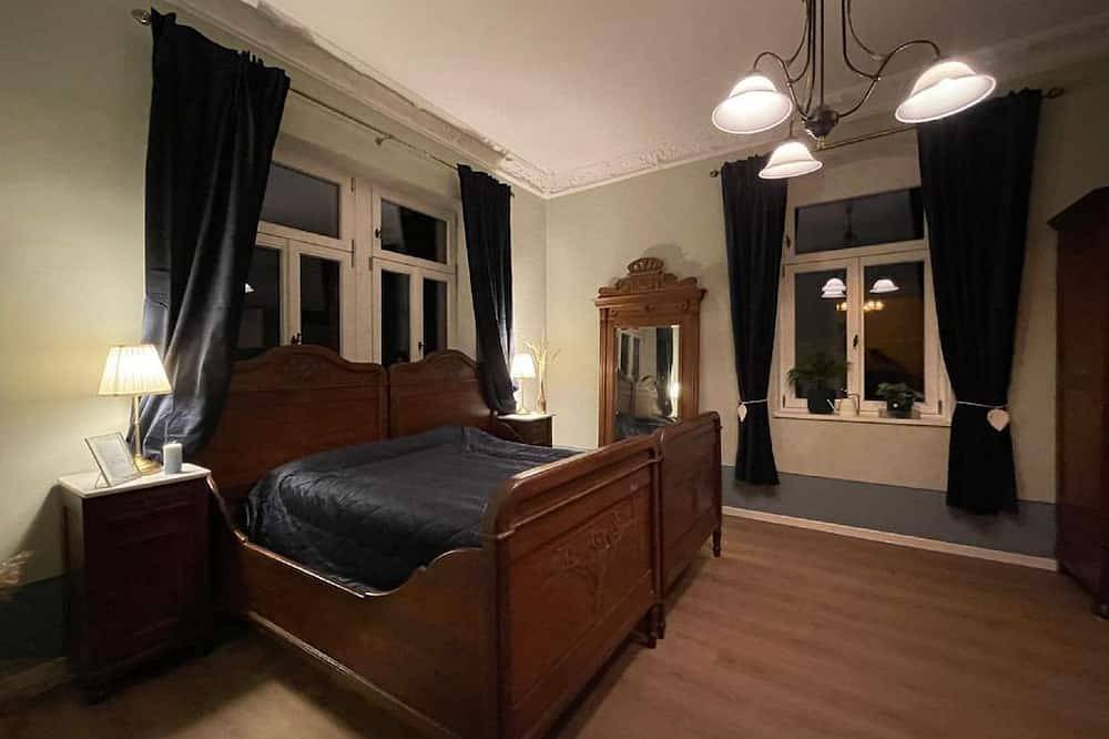 Ganze Wohnung, Ferienwohnung Greta Garbo - Villa Weißbach - Haus Hilda in Flöha, Chemnitz und Umgebung