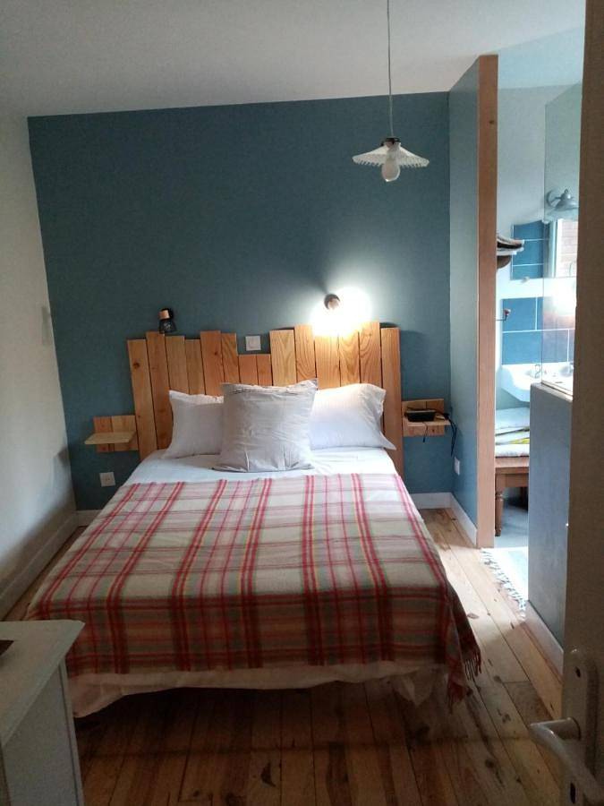 Appartement entier, One-Bedroom Apartment in Cordes-sur-Ciel, Région d'Albi