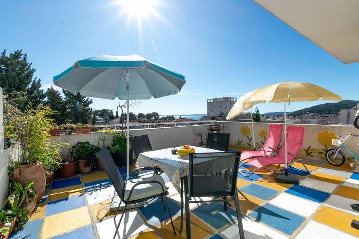 Vacation rental for 3 people, with Terrace and Garden in Split