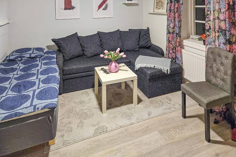 Hel lägenhet, 2 bedroom cozy apartment in Järle in Örebro kommun, Örebro leatna