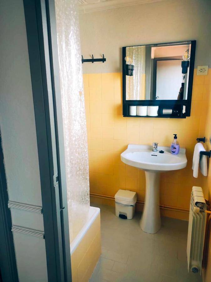 Gîte pour 4 personnes, avec Balcon ainsi que Terrasse et Vue à Hornos - 2