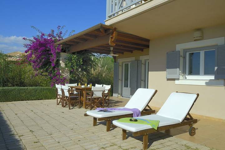 Location de vacances pour 5 personnes, avec jardin dans Gialova - 3