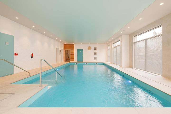 Appart’hôtel, avec Terrasse et Jacuzzi ainsi que Jardin et Piscine