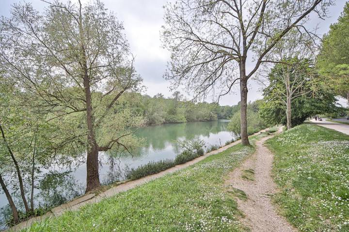 Gîte pour 8 personnes, avec jardin et terrasse à Saint-Maur-des-Fossés - 2