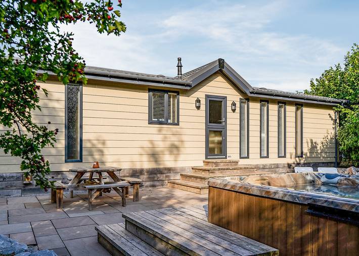 Boxing Hares Lodge in Somerset