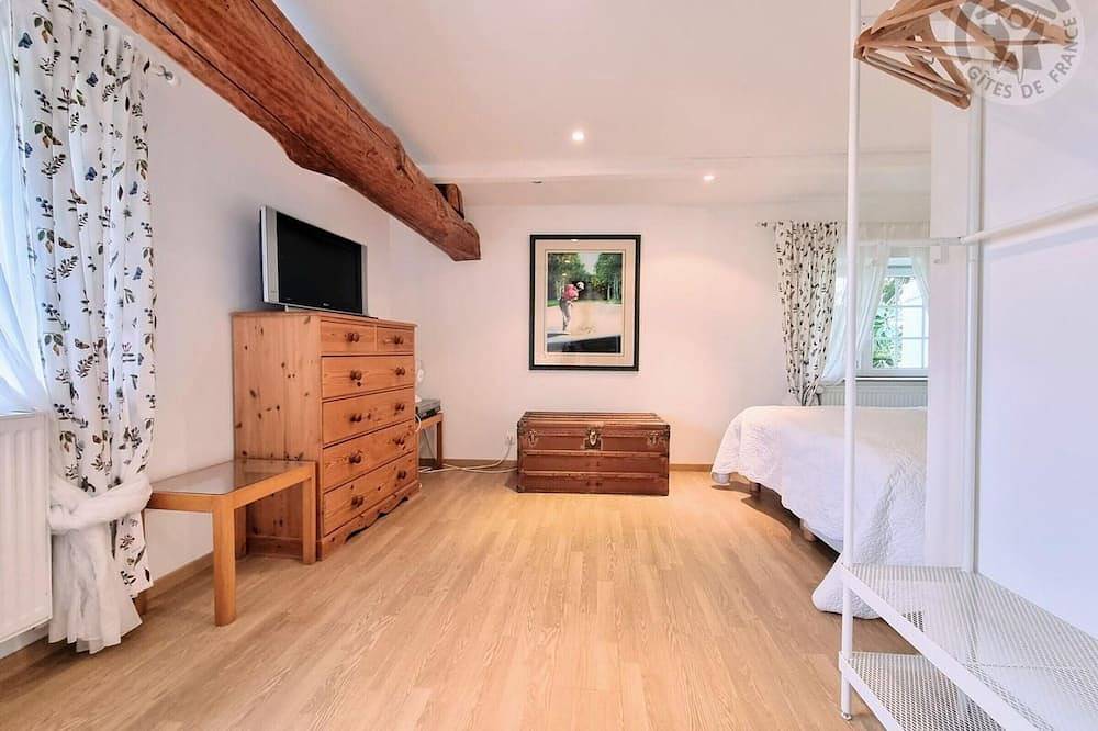 Gîte rénové au calme avec jardin clos à Boissets in Boissets, Yvelines