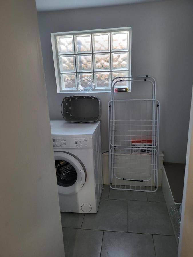 Gîte pour 7 personnes, avec jardin à Chassieu - 2