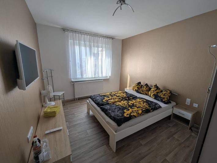 BnB, mit Ausblick in Erfurt