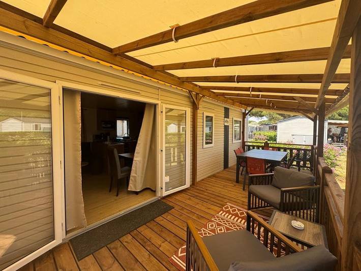 Location de vacances pour 8 personnes, avec Jacuzzi et Terrasse ainsi que Jardin et Piscine à Lattes - 4