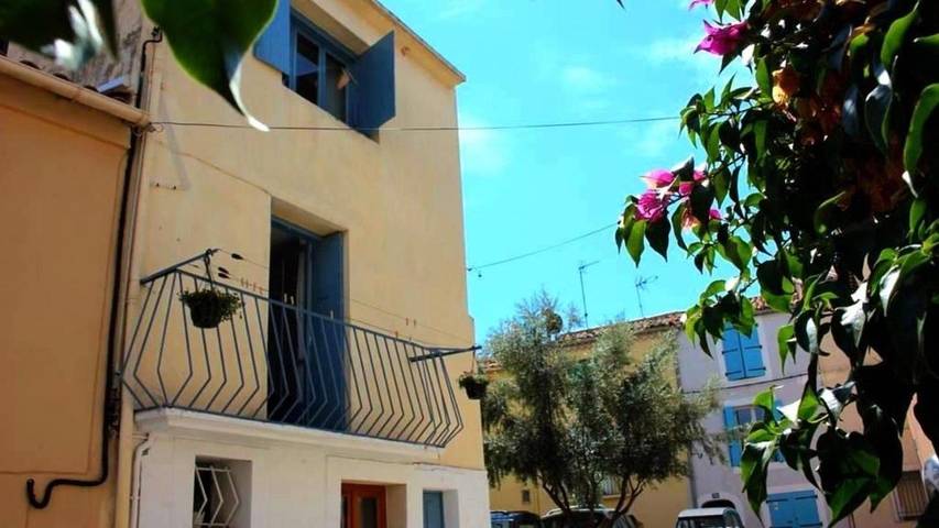 Maison de vacances pour 4 personnes, avec Balcon et Vue sur le lac à Mèze