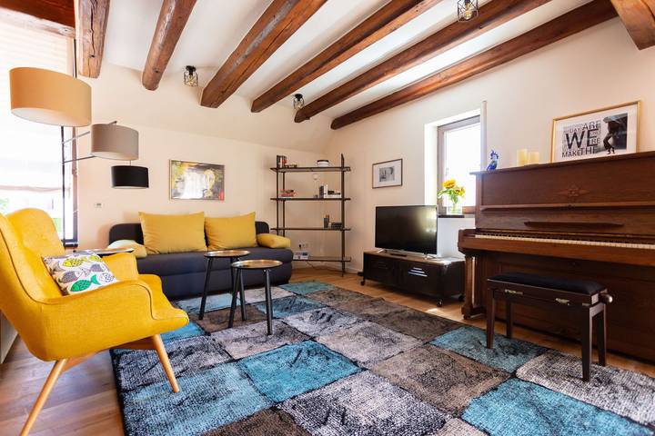 Ganze Wohnung, Villa Cantare - Maisonette 2 Etagen in Obernburg am Main, Fränkisches Weinland