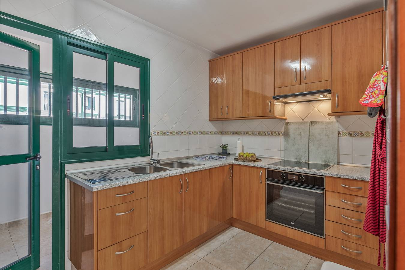 Casa Noelia: Vistas a la montaña, terraza privada y Wi-Fi en Playa Blanca in Playa Blanca, Yaiza