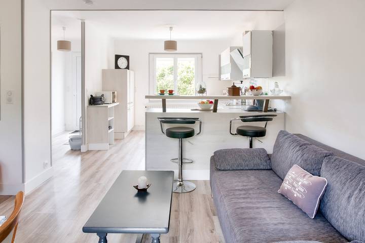 Rustikales Ferienhaus für 4 Erwachsene und 2 Kinder in Plovan, Quimper und Umgebung