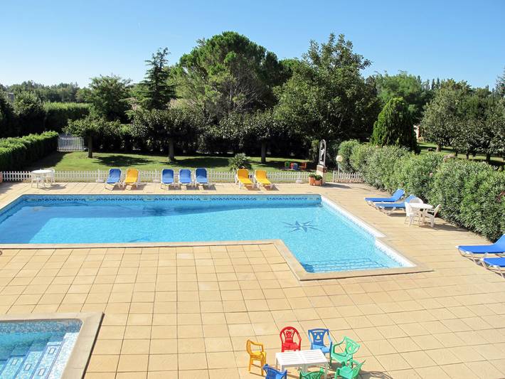 Ferienhaus für 5 Personen, mit Garten und Terrasse sowie Kinderpool in Arles - 2