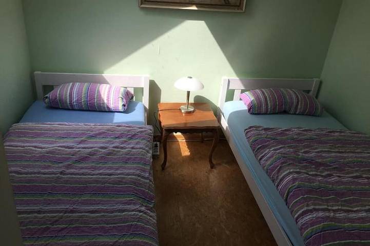 Ganze Wohnung, Große Monteurwohnung Troisdorf | 100 qm | bis 6 Pers. | Balkon | Parkplatz in Troisdorf, Rhein-Sieg-Kreis