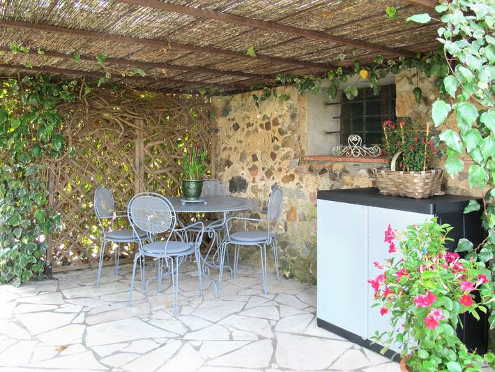 Gîte pour 4 personnes, avec terrasse et jardin à Roquebrune-sur-Argens - 2