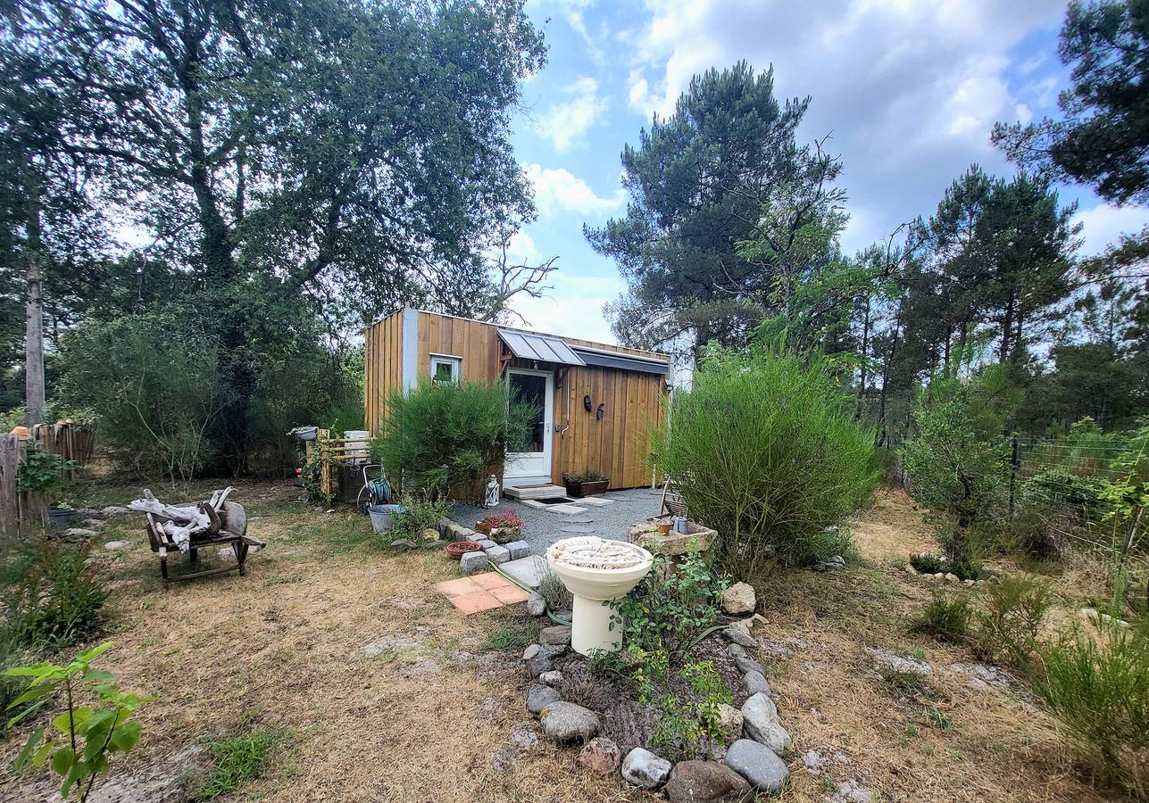 Maison de vacances 'La Tiny' avec terrasse privée, Wi-Fi et climatisation in Goualade, Région de Langon