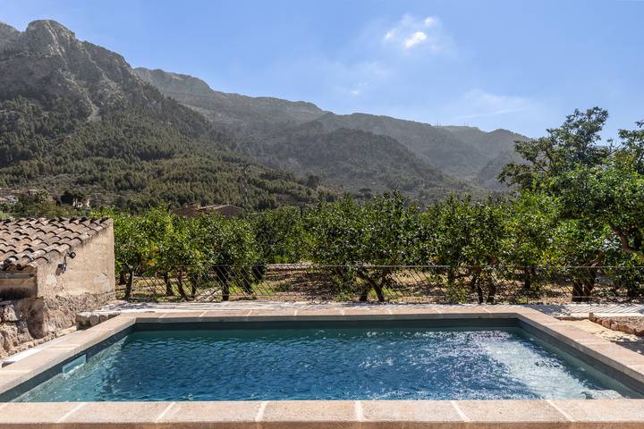 Can Ozonas - Rustic House w/ Pool between Soller & Fornalutx in Biniaraix, Fornalutx