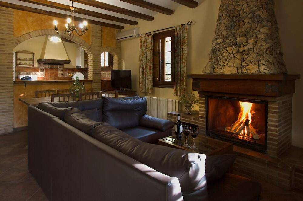 Cottage nº11 for 6 people, Batan Rio Tus in Yeste, Calares del Mundo y de la Sima