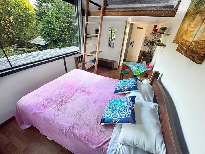 Casas e apartamentos de temporada para 4 pessoas, com jardim e balcão e ainda vista em Manguinhos