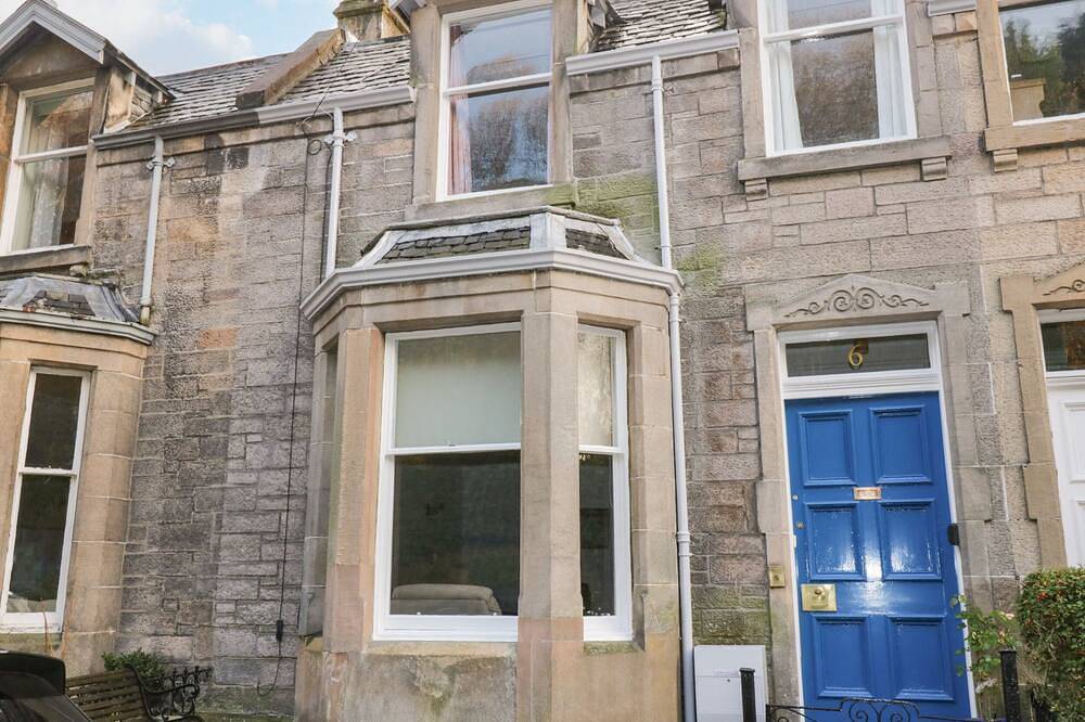 6 Coltbridge Gardens, character holiday cottage in Edinburgh in Edinburgh, Edinburgh and Lothian