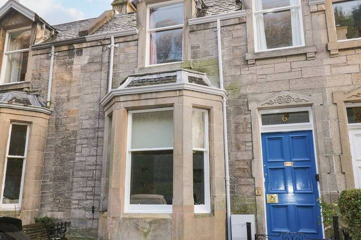 Cottage for 5 people, with Terrace and Garden in Edinburgh