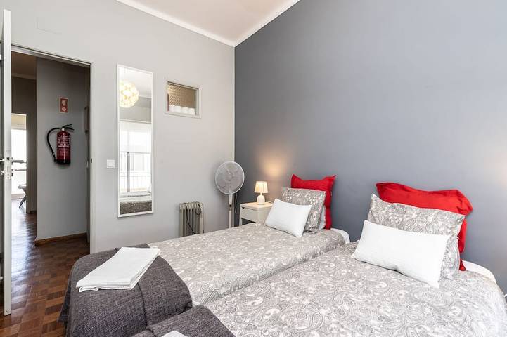 Apartamento entero, Sooty Blue Apartment, Wifi in Sé (Faro), Faro (Sé e São Pedro)