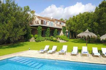 Villa in Pollença, Serra de Tramuntana für 10 