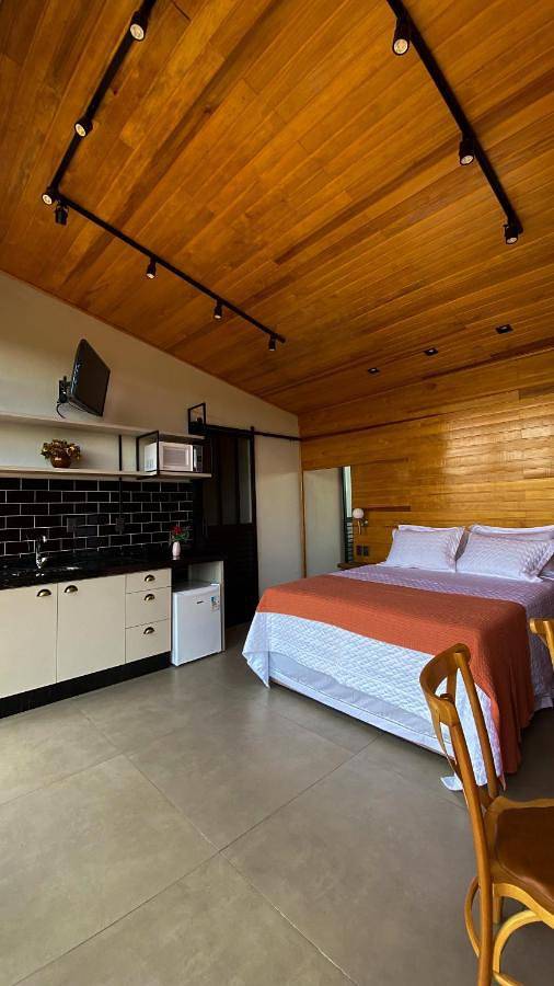 Casas e apartamentos de temporada para 2 pessoas, com vista em Bom Jardim da Serra