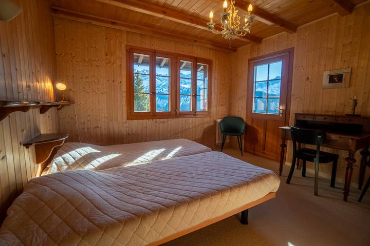 Chalet Choucas - 7 personnes dans les hauts de Gryon - vue imprenable in Gryon, Alpes Vaudoises