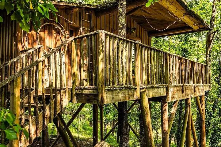Gîte pour 6 personnes, avec terrasse, animaux acceptés