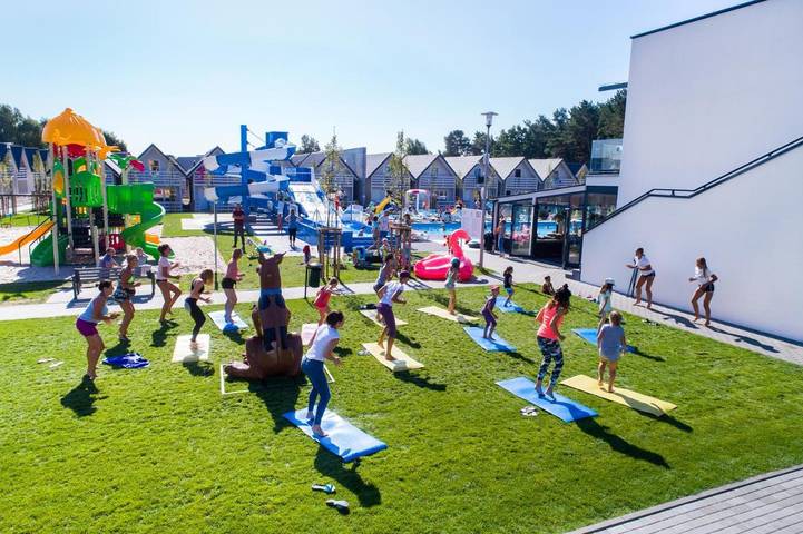 Bungalow für 4 Personen, mit Pool und Whirlpool sowie Terrasse, mit Haustier in Mielno - 4