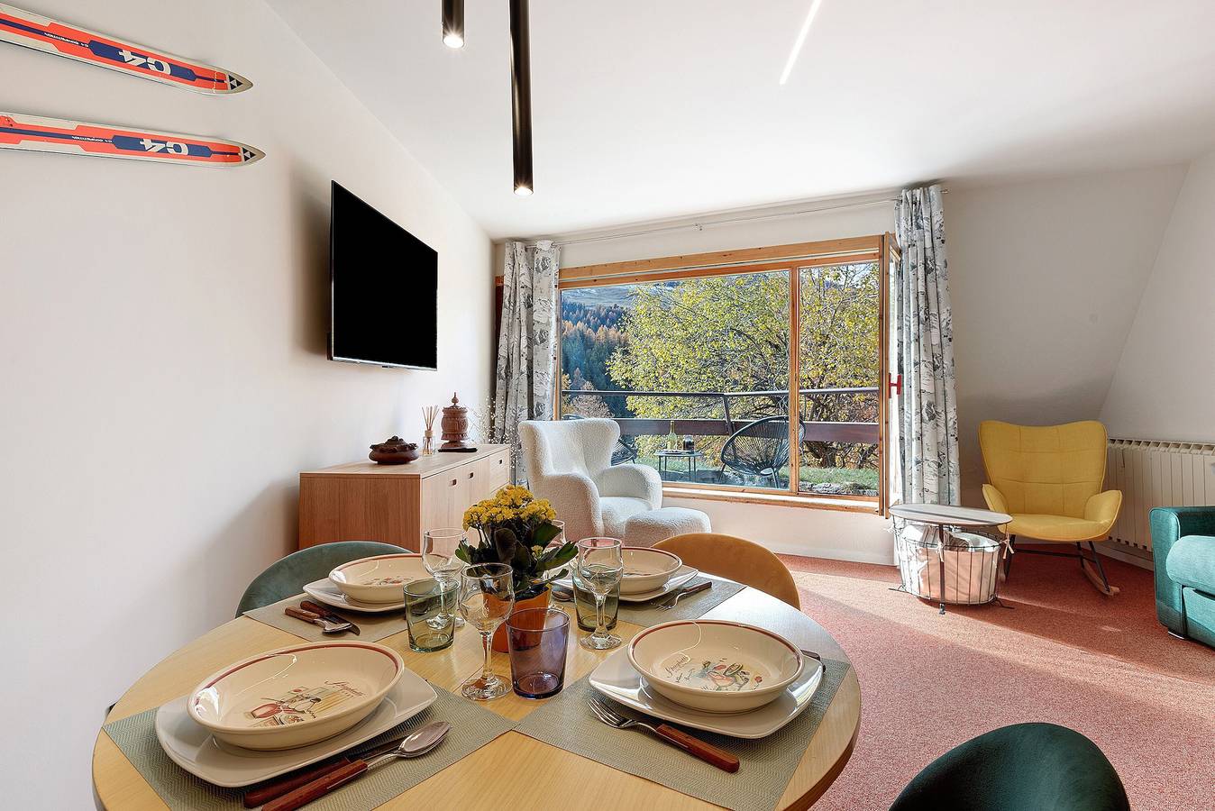 Gehele studio, Studio 'Ma Chérie-Lumière' met Uitzicht op de Bergen en Balkon in Pila (Aosta), Comune di Gressan