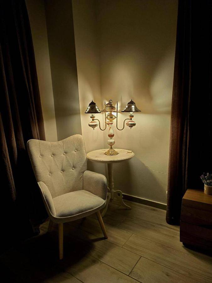 Location de vacances pour 8 personnes, avec piscine ainsi que vue et jardin, adapté aux familles dans Matala - 4