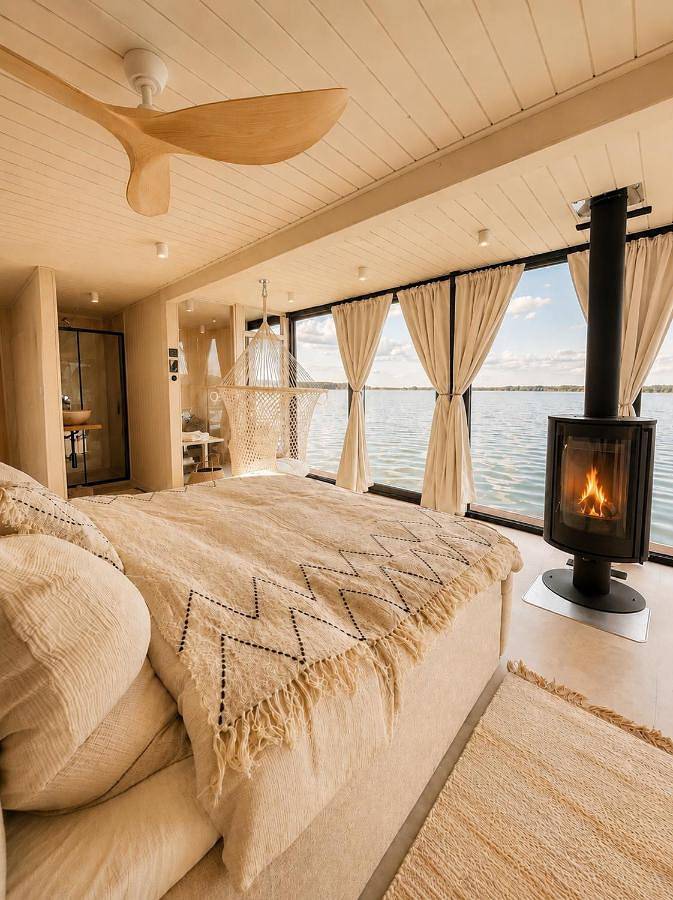 Bohéa Spa Hausboot mit Sauna und Kamin in Speicherow, Schwielochsee