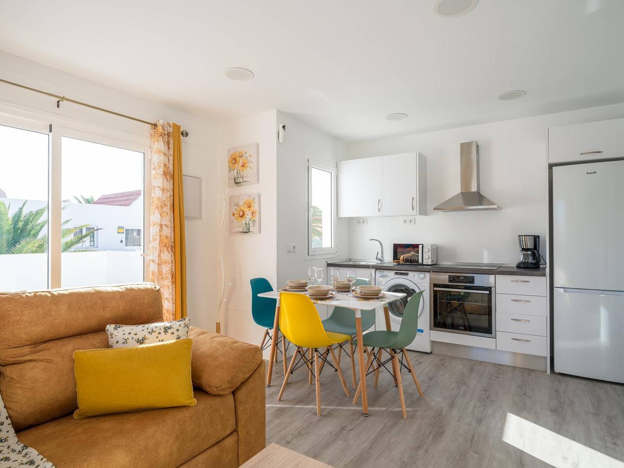 Entire holiday apartment, Beautiful apartment in the heart of Caleta de Fuste in Caleta de Fuste, Antigua