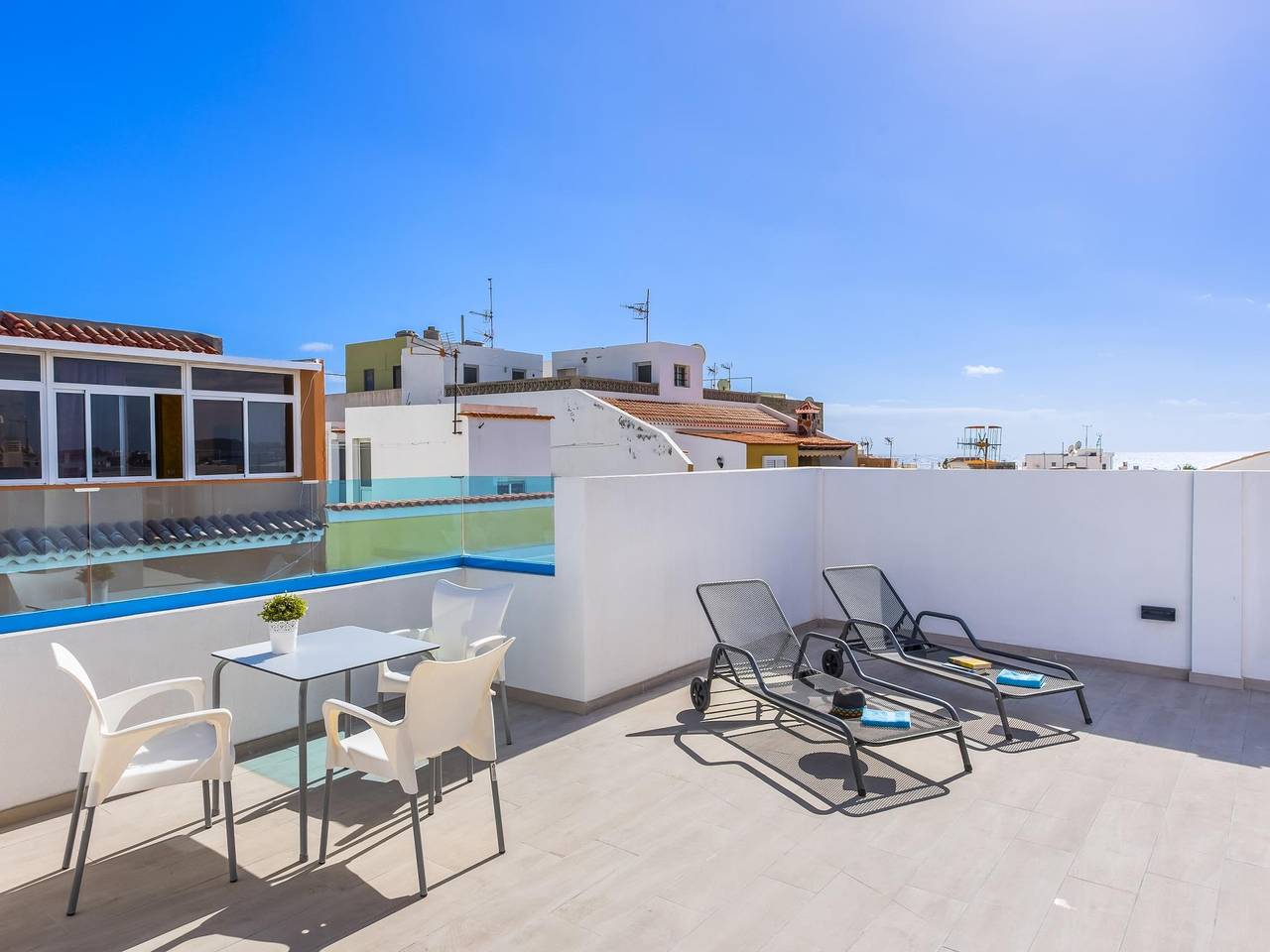 Okeanos Eco Guest House in Los Abrigos, Granadilla de Abona