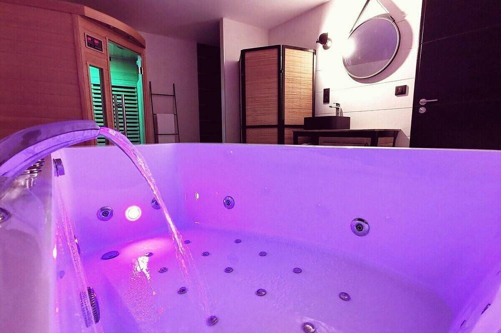 Apartamento entero, Apartamento-Baño Privado- Spa Grand Cru in Chablis (Yonne), Auxerre region