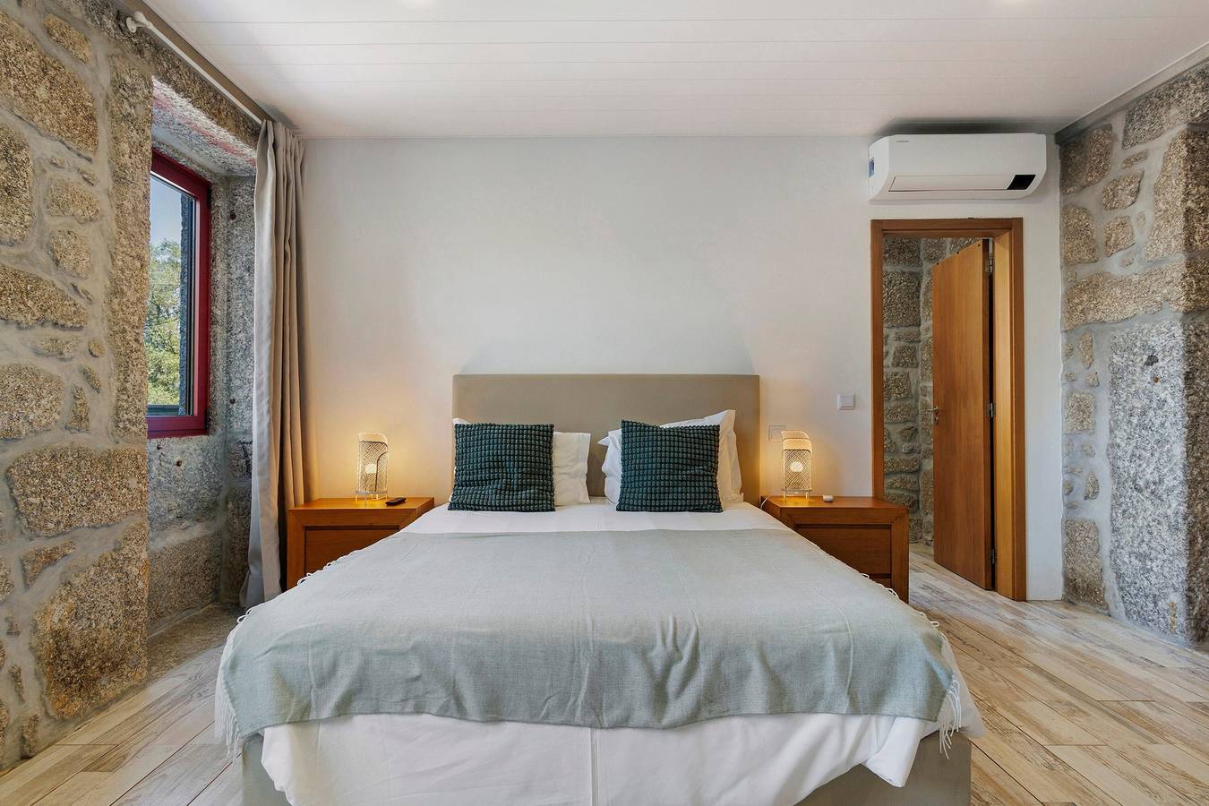 Zimmer 'Quarto 15 – Quinta do Avô' mit Bergblick, Wlan und Klimaanlage in Terras de Bouro, Braga Distrikt