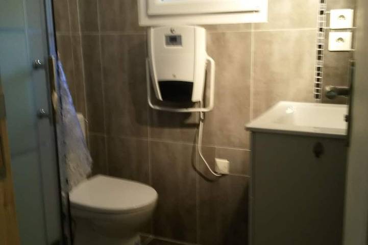 Chalet pour 6 personnes, avec terrasse ainsi que jacuzzi et jardin à Risoul - 2