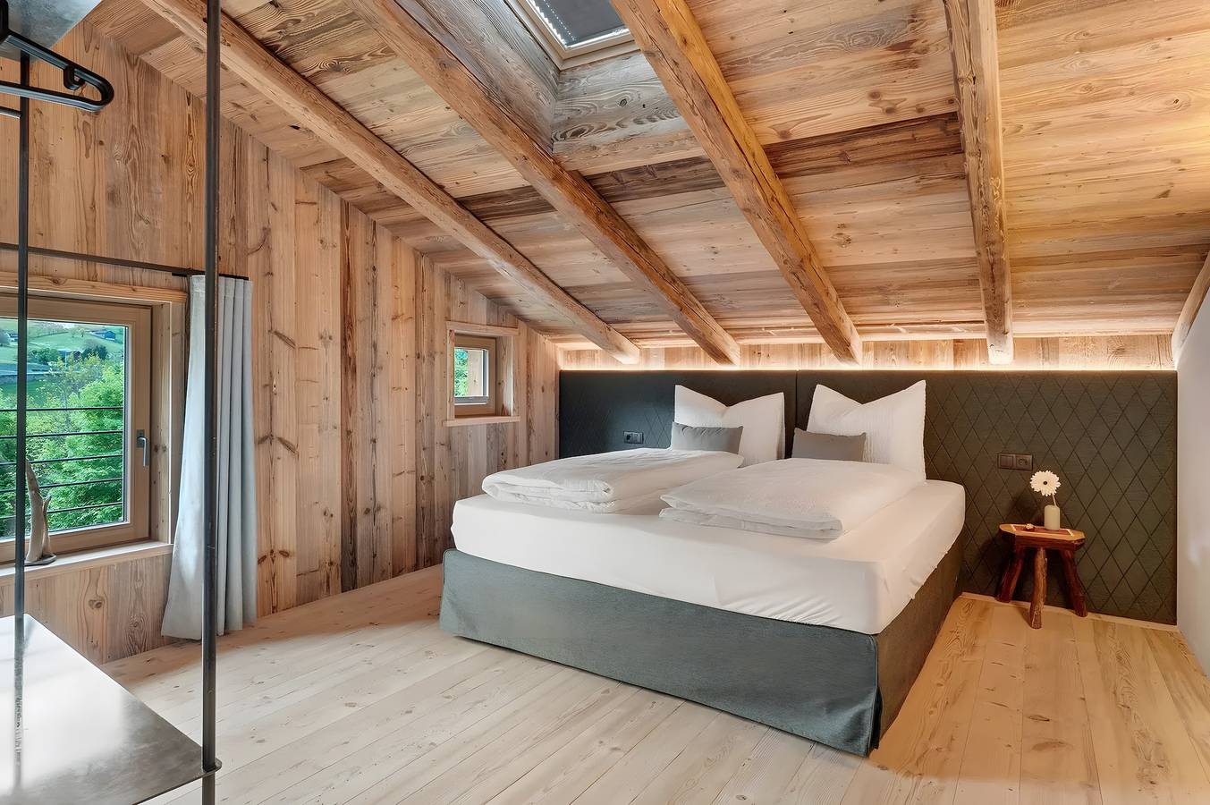 Chalet '’s Samer' with Mountain View, Private Terrace and Wi-Fi in Sarnthein, Sarnvalley