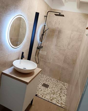 Location de vacances pour 2 personnes à Cerdon