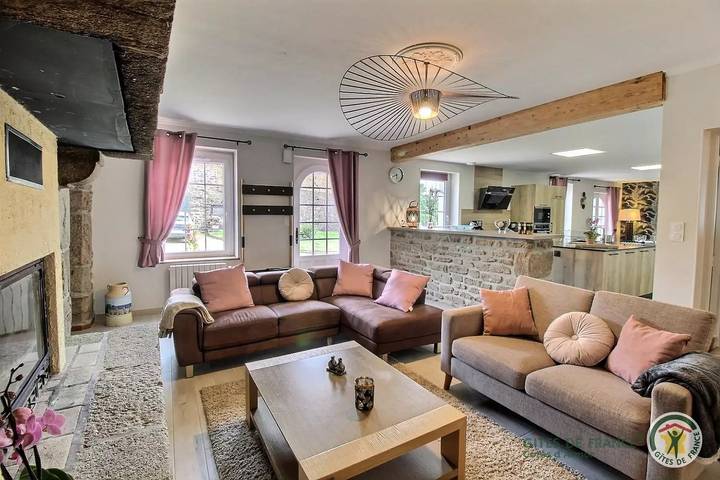 Gîte pour 8 personnes, avec jardin