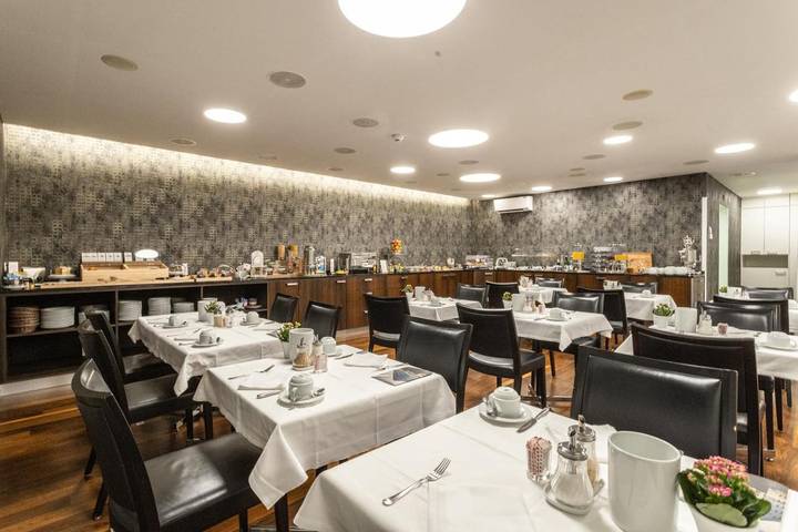 Hôtel pour 2 personnes, avec sauna et vue, animaux acceptés à Coire - 3